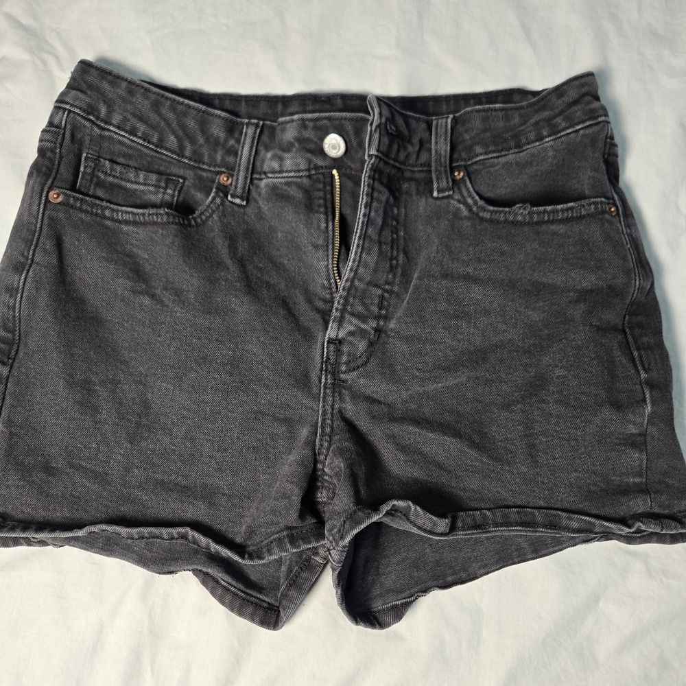 Old Navy Shorts Womens 8 Black OG Straight High Rise Distressed Preppy